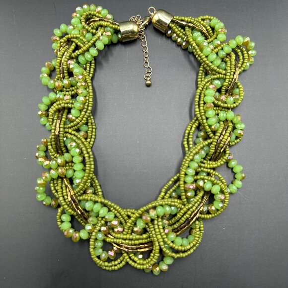 3/$30 Green Beaded Necklace Gold Tone Glass Seed Beads Multi Strand 14.5" - Picture 2 of 11